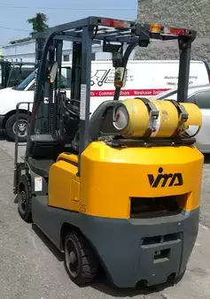 Diesel Forklifts 2017  Vimar FCG25 (4)