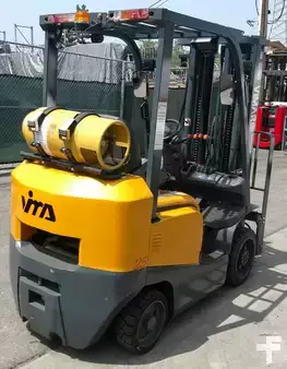 Diesel Forklifts 2017  Vimar FCG25 (6)