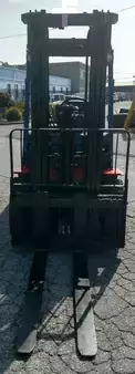 Diesel Forklifts 2005  Toyota 7FGU30 (2)