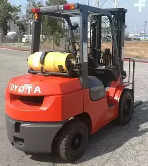 Diesel Forklifts 2005  Toyota 7FGU30 (7)