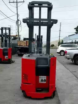 Reach Trucks 2006  Raymond EASi-R30TT (5)