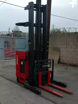 Reach Trucks 2006  Raymond EASi-R30TT (8)