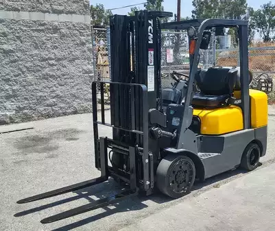 Diesel Forklifts 2007  TCM FCG25-3L (1)