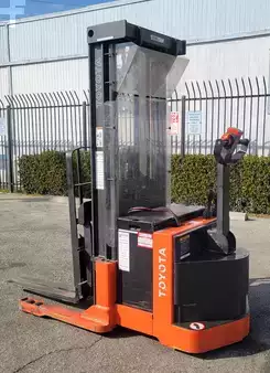 Reachstackers  Toyota 6BWR15 (5)