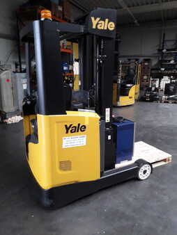 Schubmaststapler 2015  Yale MR14 (2)