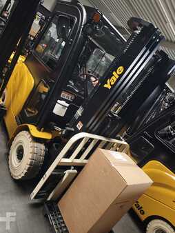 Elektro 4 Rad 2025  Yale ERP25UX (1)