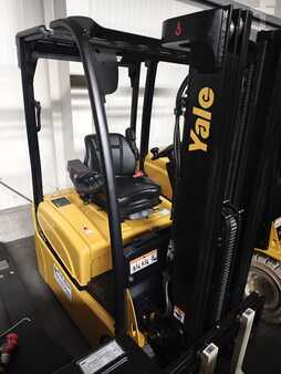 Elektro 3 Rad 2017  Yale ERP 16 VT (1)