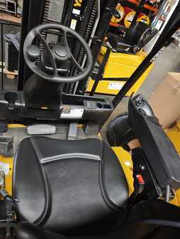 Eléctrico - 3 rodas 2021 Yale ERP 16 VT (2)