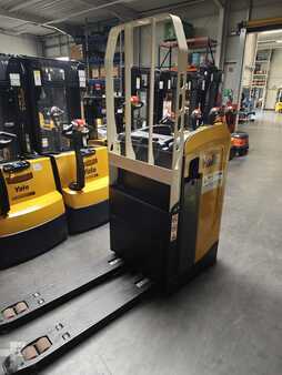 El-pallevogn med sæde 2016  Yale MP20T (1)