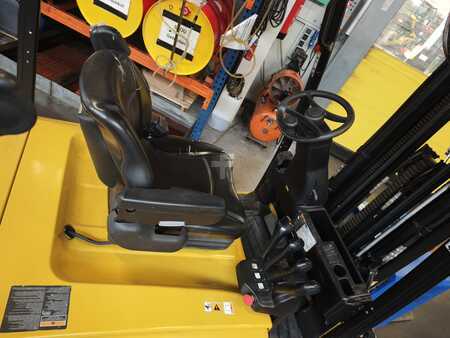 Eléctrico - 4 rodas 2018 Yale ERP 20 VF (2)