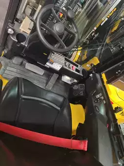 Chariots électriques à 4 roues 2024  Yale ERP 25 VL (3)