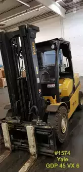 Diesel truck 2015  Yale GDP45VX6 (1)