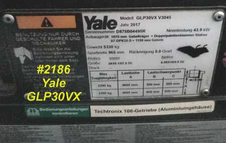 Empilhador a gás 2017  Yale GLP 30 VX (3)