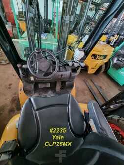 Gas truck 2016  Yale GLP 25 MX (3)