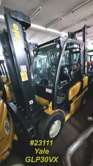 LPG Forklifts 2021  Yale GLP30VX (1)