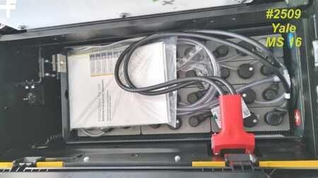 Ruční vysokozdvižný vozík 2025  Yale MS 16 (3)