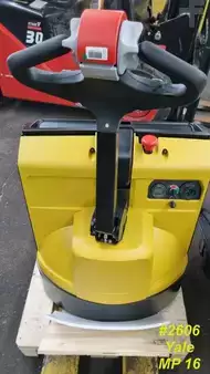 Nízkozdvižný vozík 2026  Yale MP 16 (2)