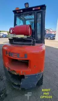 Gázüzemű targoncák 2020  Heli CPYD 35 (2)