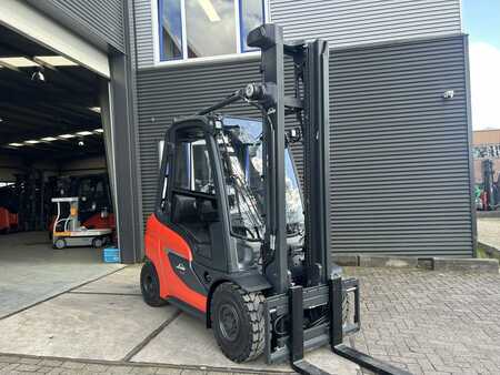 Diesel Forklifts 2023  Linde H30D-01 (1) 