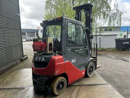 LPG Forklifts 2015  Toyota 02-8FGF20 (5) 