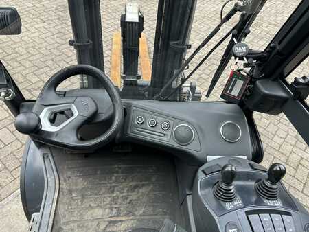 Wózki widłowe diesel 2021  Linde H30D-01 (8) 