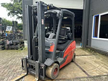 Gas truck 2017  Linde H20T-01 (4)