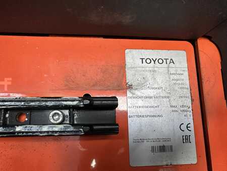 Reachtrucks 2018  Toyota RRE160H (8)