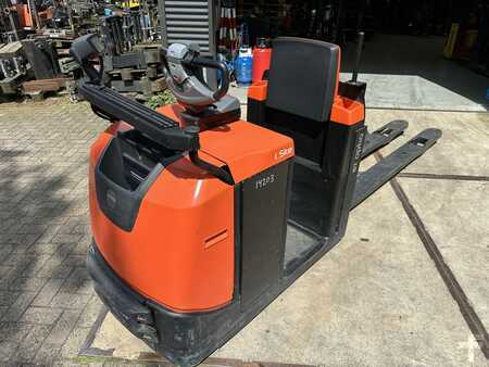 Electric Pallet Trucks 2018  Toyota OSE250 (4)