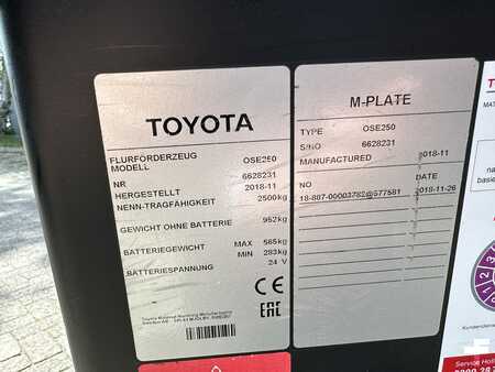 Porta-paletes elétrico 2018  Toyota OSE250 (5)