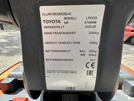 Wózki niskiego podnoszenia 2020  Toyota LPE220 (6)