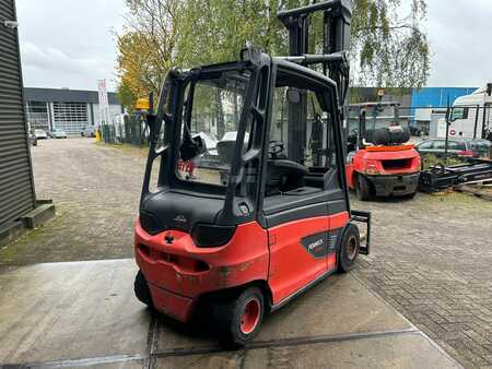 El truck - 4 hjulet 2017  Linde E30L-01 (3)