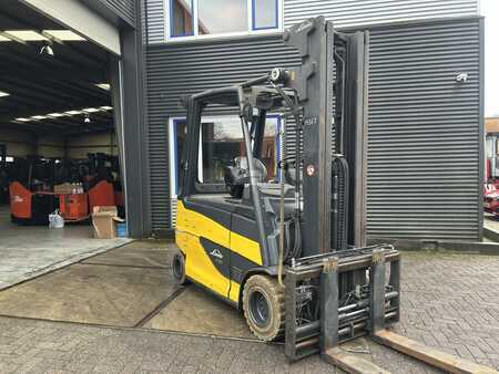 Elektro 4 Rad 2016  Linde E30HL-01/600 (1)