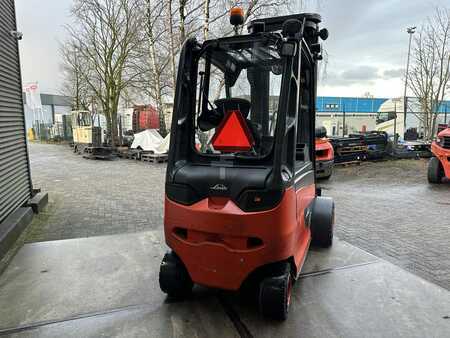 Elektro 4 Rad 2012  Linde E30HL-01/600 (3)