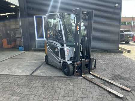 Electric - 4 wheels 2019  Still RX20-16P (1)