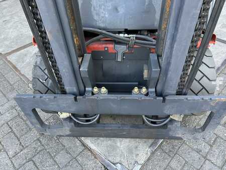 Elektro 4 Rad 2006  Linde E25-02 (7)