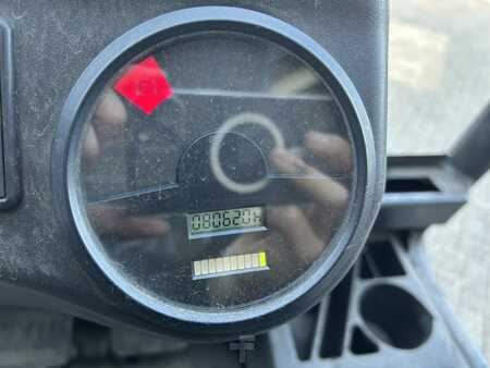 Elektro 4 Rad 2006  Linde E25-02 (9)