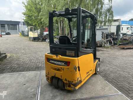 Elektromos 3 kerekű 2014  Jungheinrich EFG220 (3)