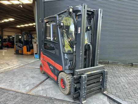 Elektro 4 Rad 2018  Linde E25L-01 (1)