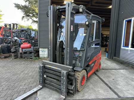 Elektro 4 Rad 2018  Linde E25L-01 (5)