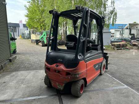 4-wiel elektrische heftrucks 2018  Linde E30L-01 (3)