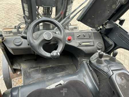 Electric - 4 wheels 2013  Linde E35L-01 (9)