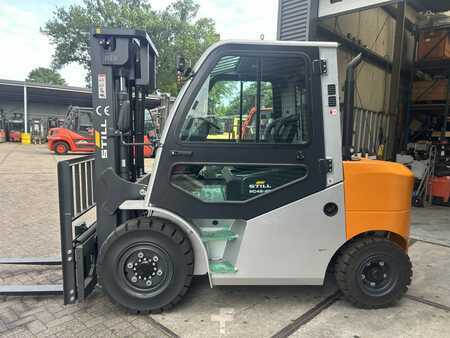 Carrelli elevatori diesel 2021  Still RC42-40 (5)