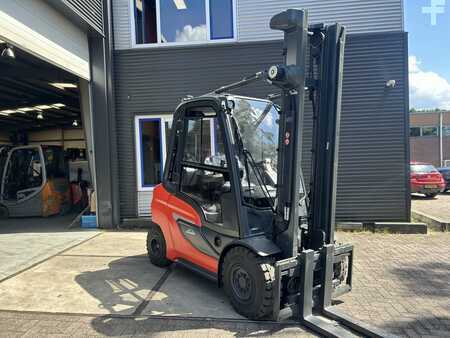 Dieselový VZV 2023  Linde H35D-01 (1)