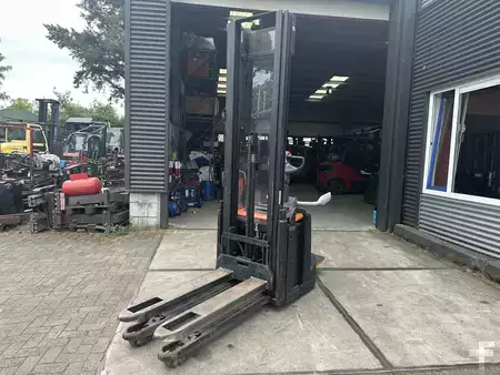 Overige 2017  Toyota SPE120L (5)