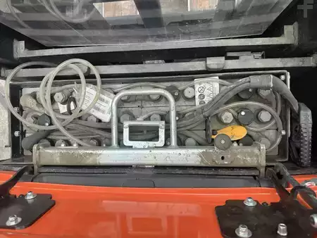 Overige 2017  Toyota SPE120L (8)