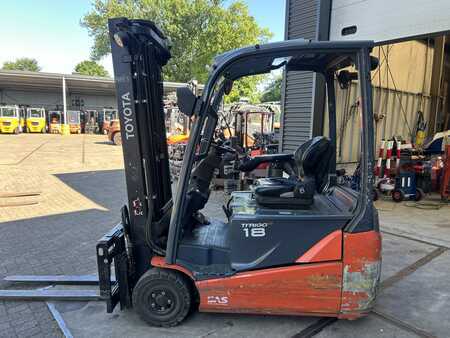 3-wiel elektrische heftrucks 2017  Toyota 8FBE18T (5)