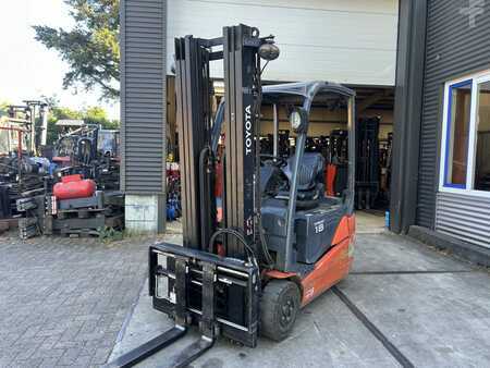 3-wiel elektrische heftrucks 2017  Toyota 8FBE18T (6)