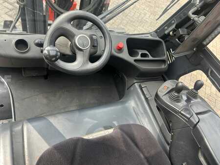 Elektro čtyřkolový VZV 2016  Linde E50HL-01 (8)