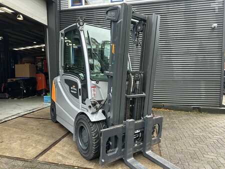 Electric - 4 wheels 2024  Still RX60-50/600 (1)