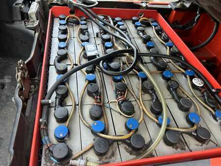 Sähkö - 4 pyör 2017  Linde E16PH (10)